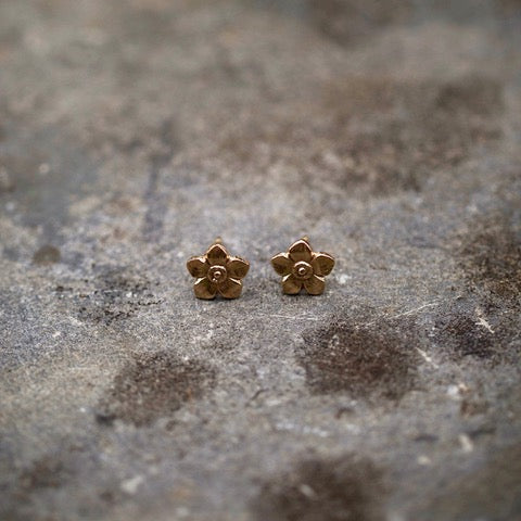 Blossom Ear Studs in 9ct Yellow Eco Gold