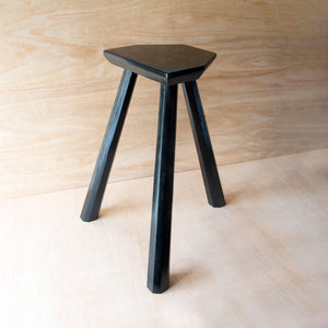 Black stool in pine 01