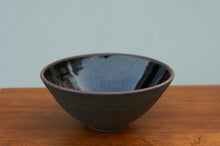 Load image into Gallery viewer, Large Noodle Bowl 1

