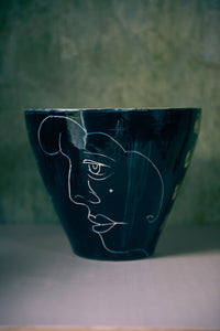 Sgraffito Plant Pot 29