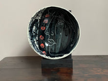 Load image into Gallery viewer, Sgraffito Bowl 37
